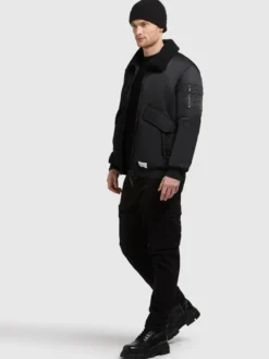 Jacke GROUND BLACK