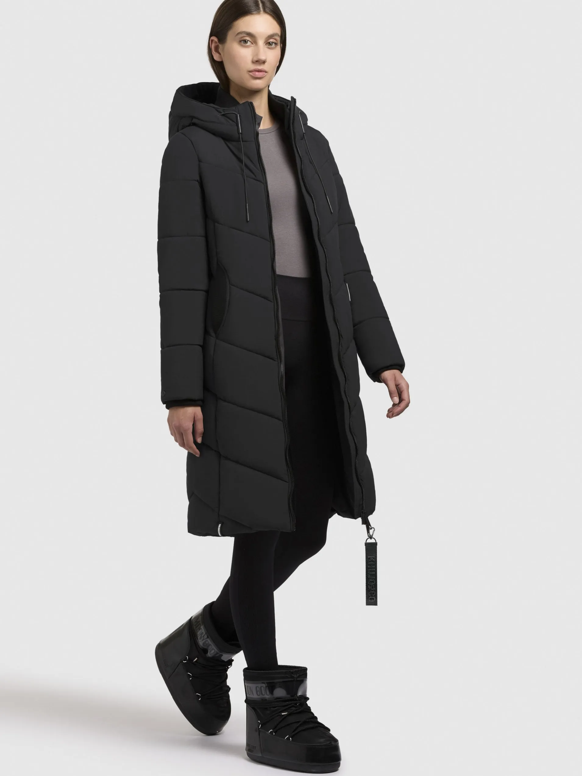Mantel ARIBAY5 Schwarz