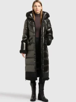 Mantel CARINA BLACK