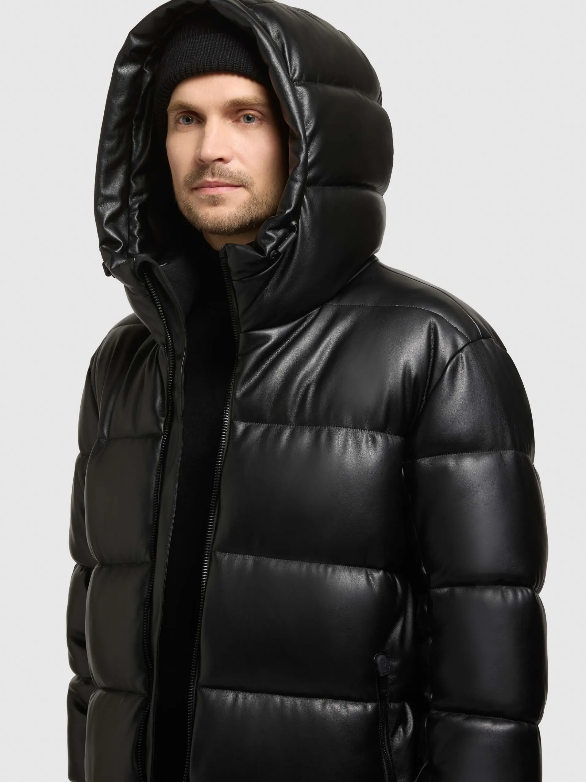 Mantel EMMET BLACK