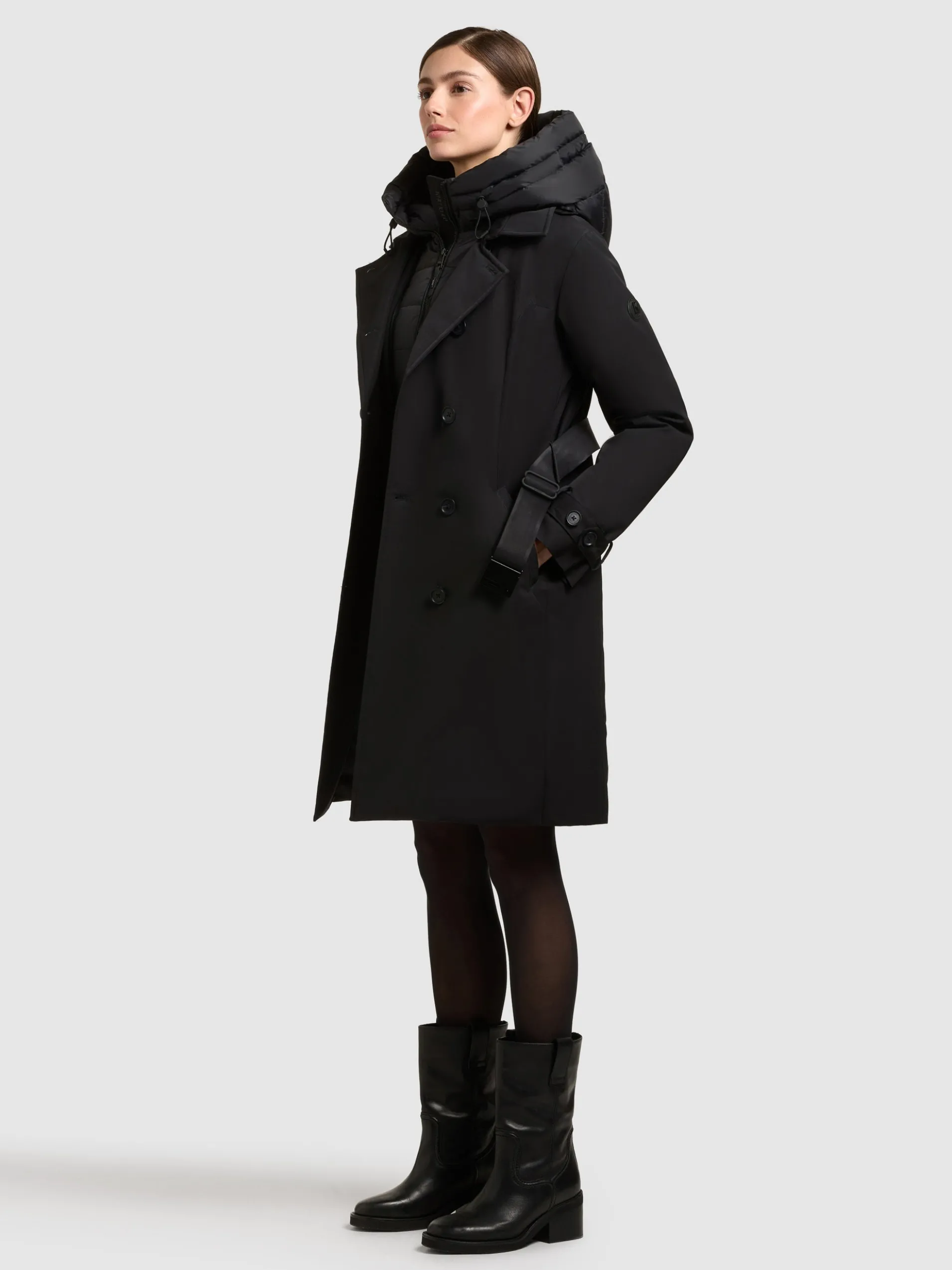 Mantel GORA BLACK