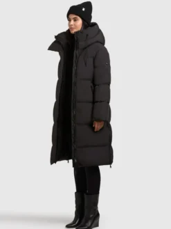 Mantel GUDA BLACK