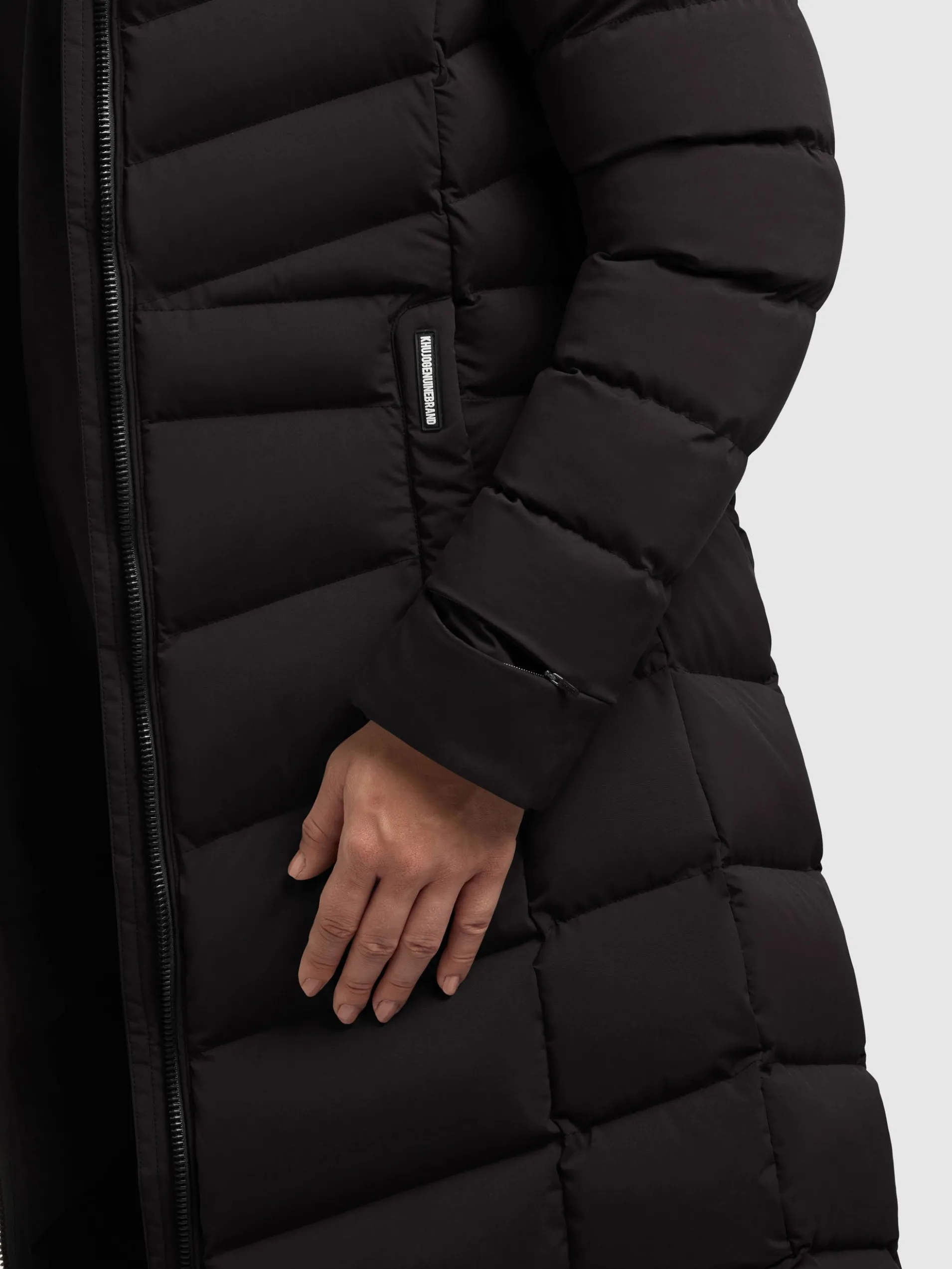 Mantel INGRAM6 BLACK
