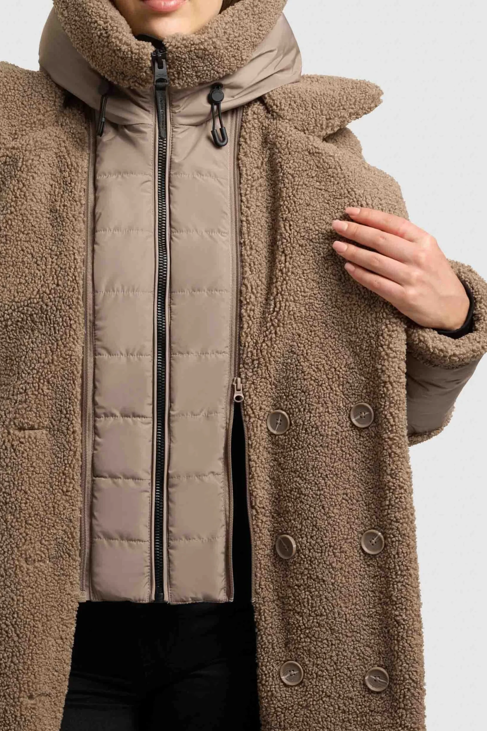 Mantel KALMIA2 - 2IN1 (Einsatz herausnehmbar). TAUPE GREY