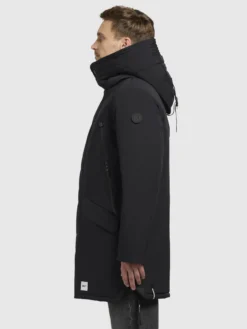 Mantel LARC Schwarz