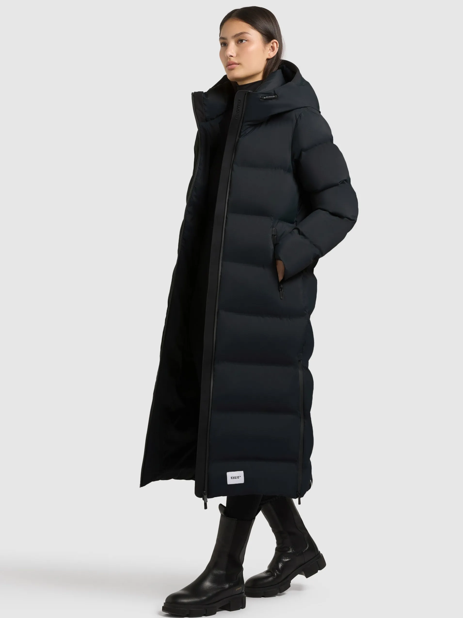 Mantel LAREA4 BLACK