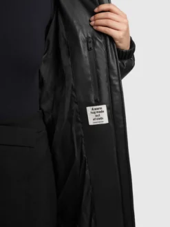 Mantel LORSA BLACK