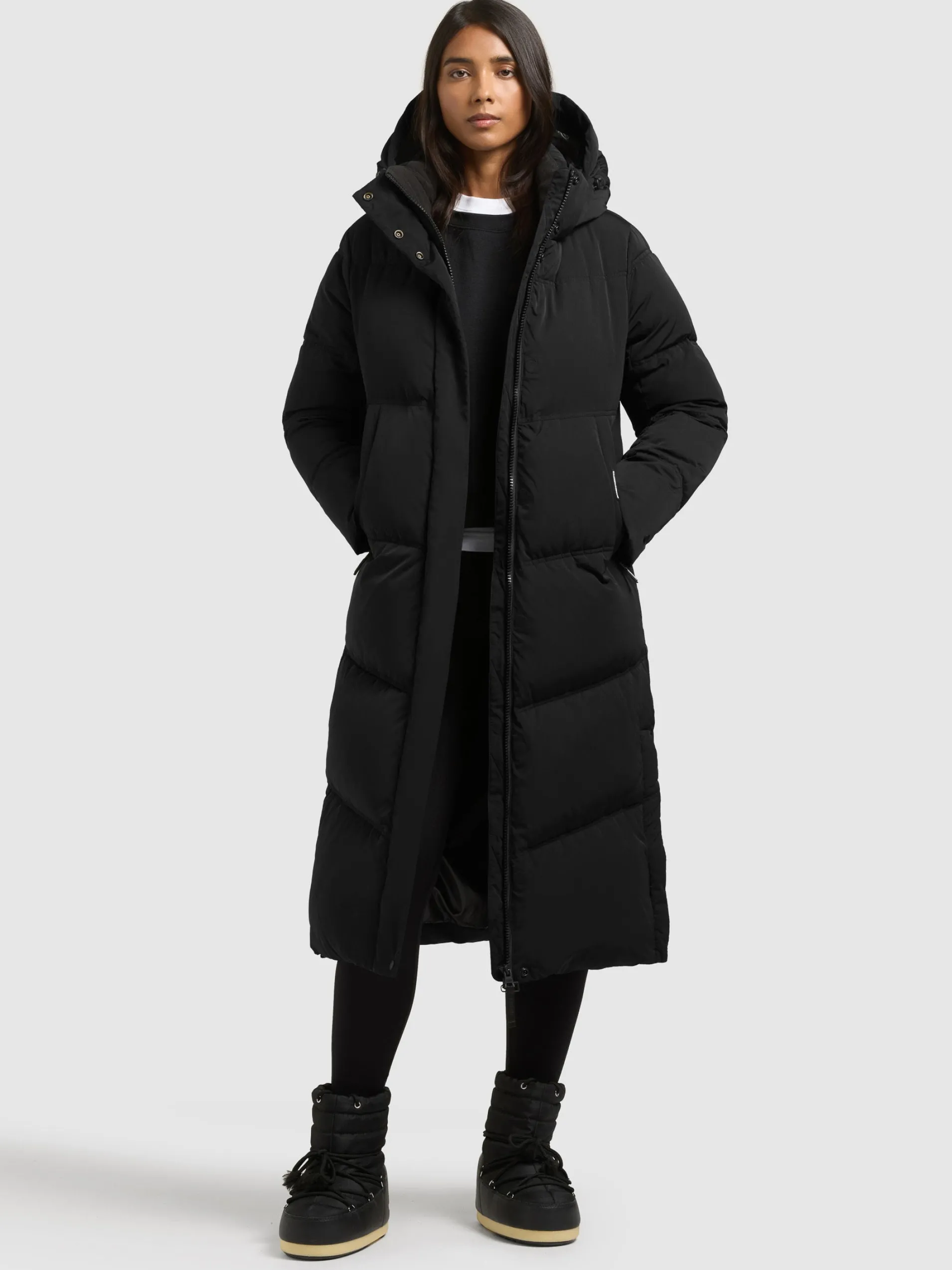 Mantel LUGA3 BLACK
