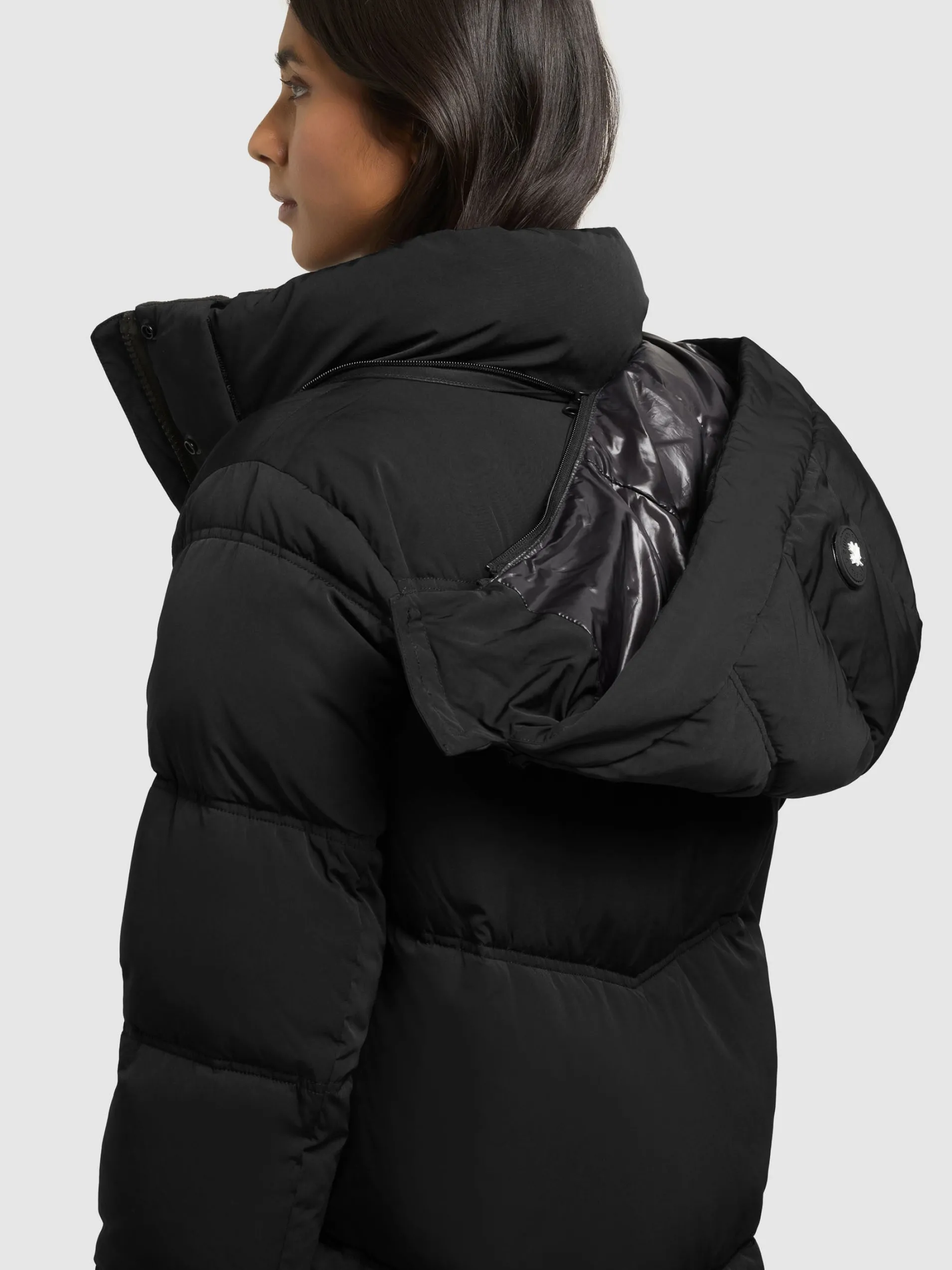 Mantel LUGA3 BLACK