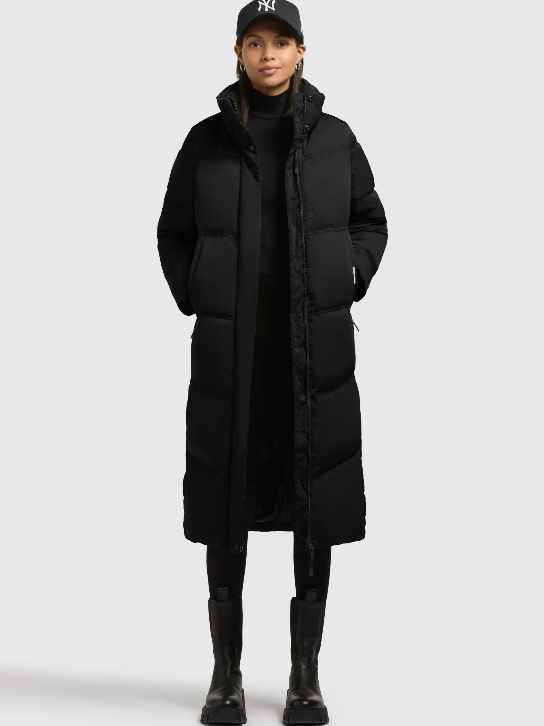 Mantel LUGA2 BLACK