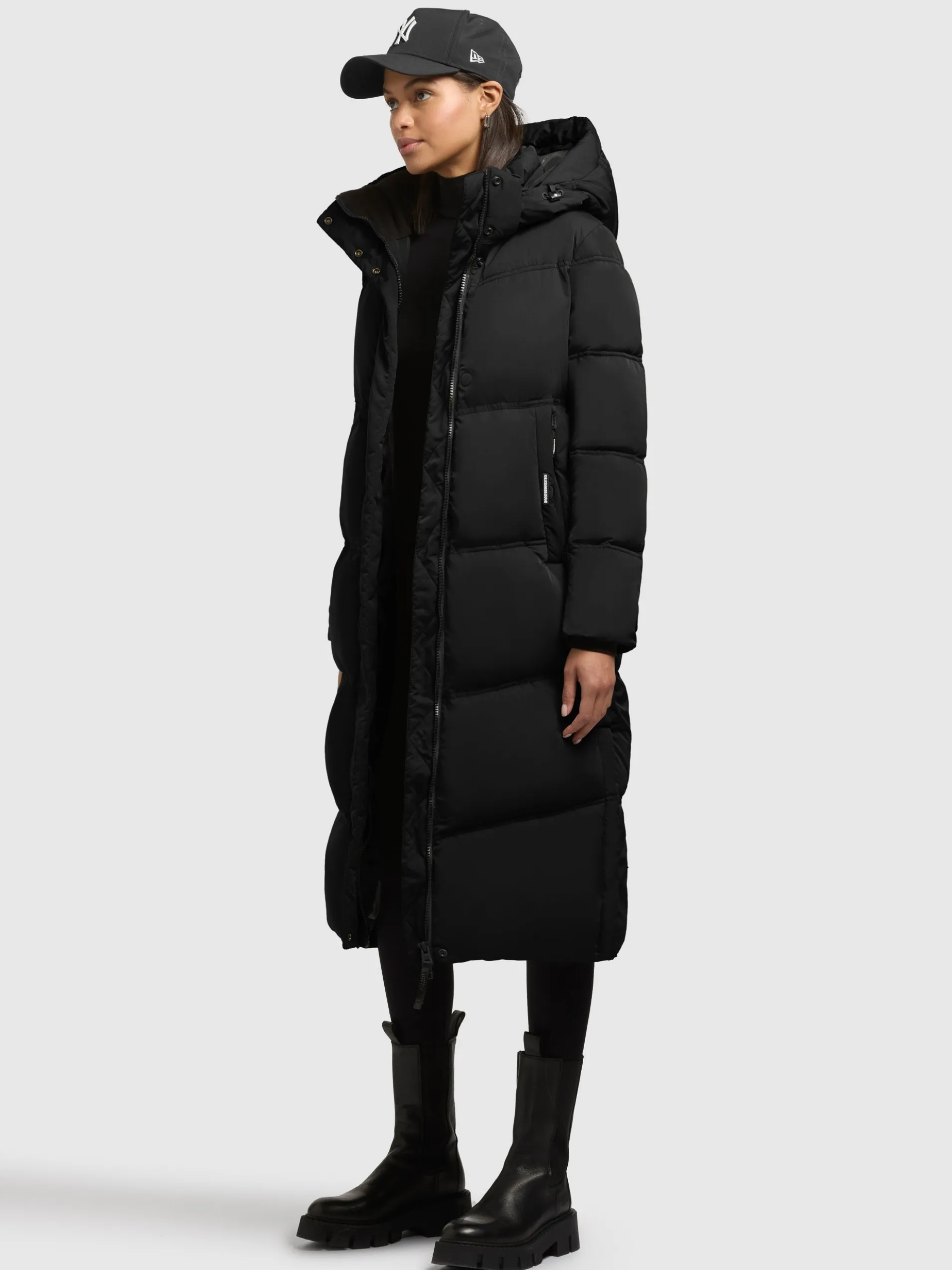 Mantel LUGA2 BLACK