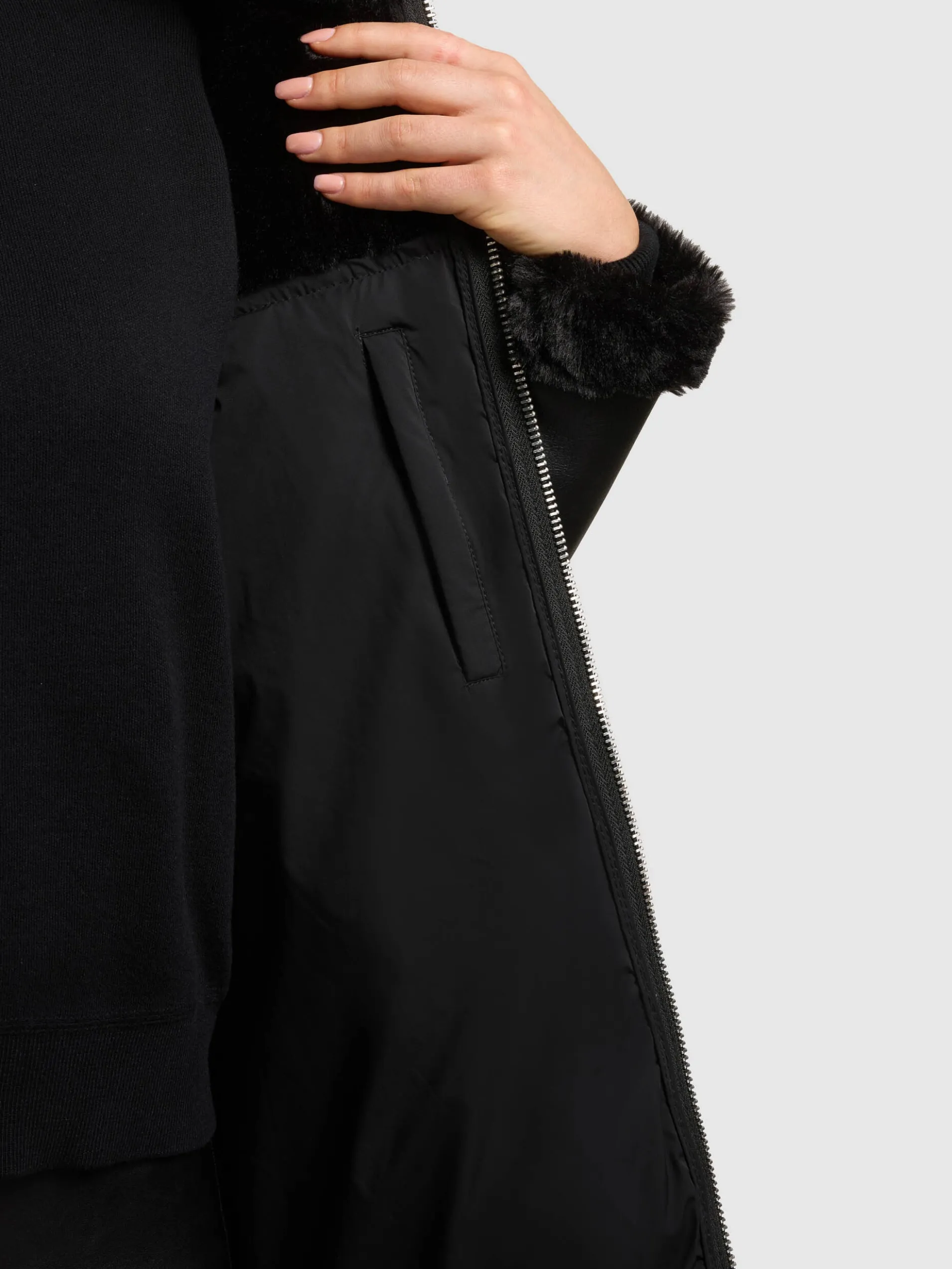 Mantel MIRYAM BLACK