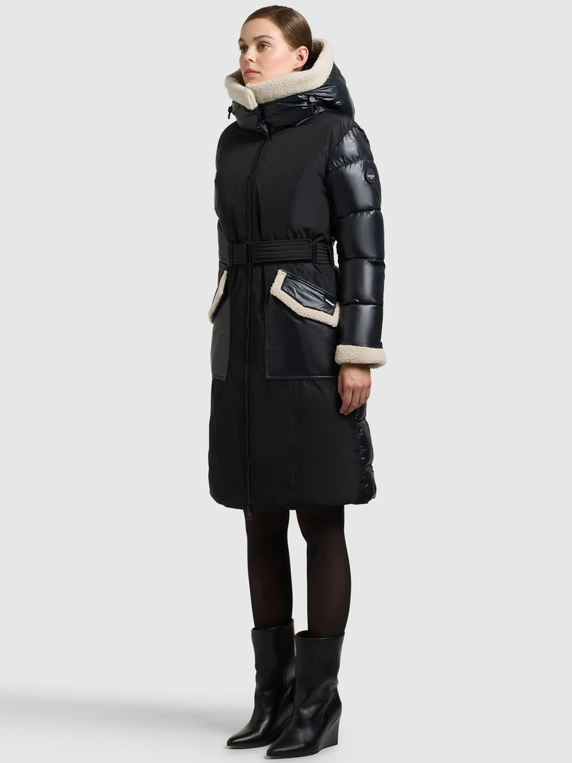 Mantel POPPY BLACK