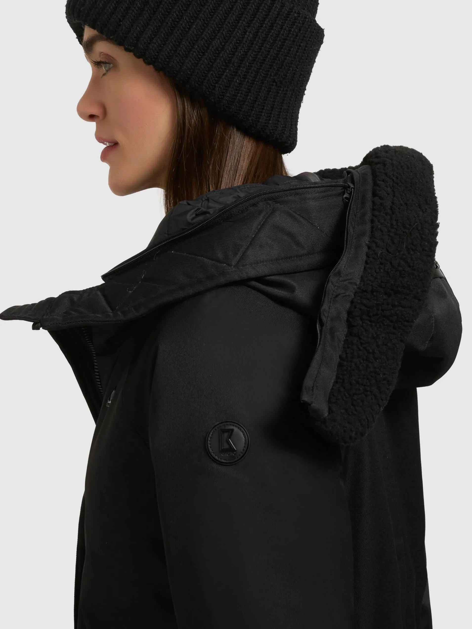 Mantel SEMIE2 BLACK