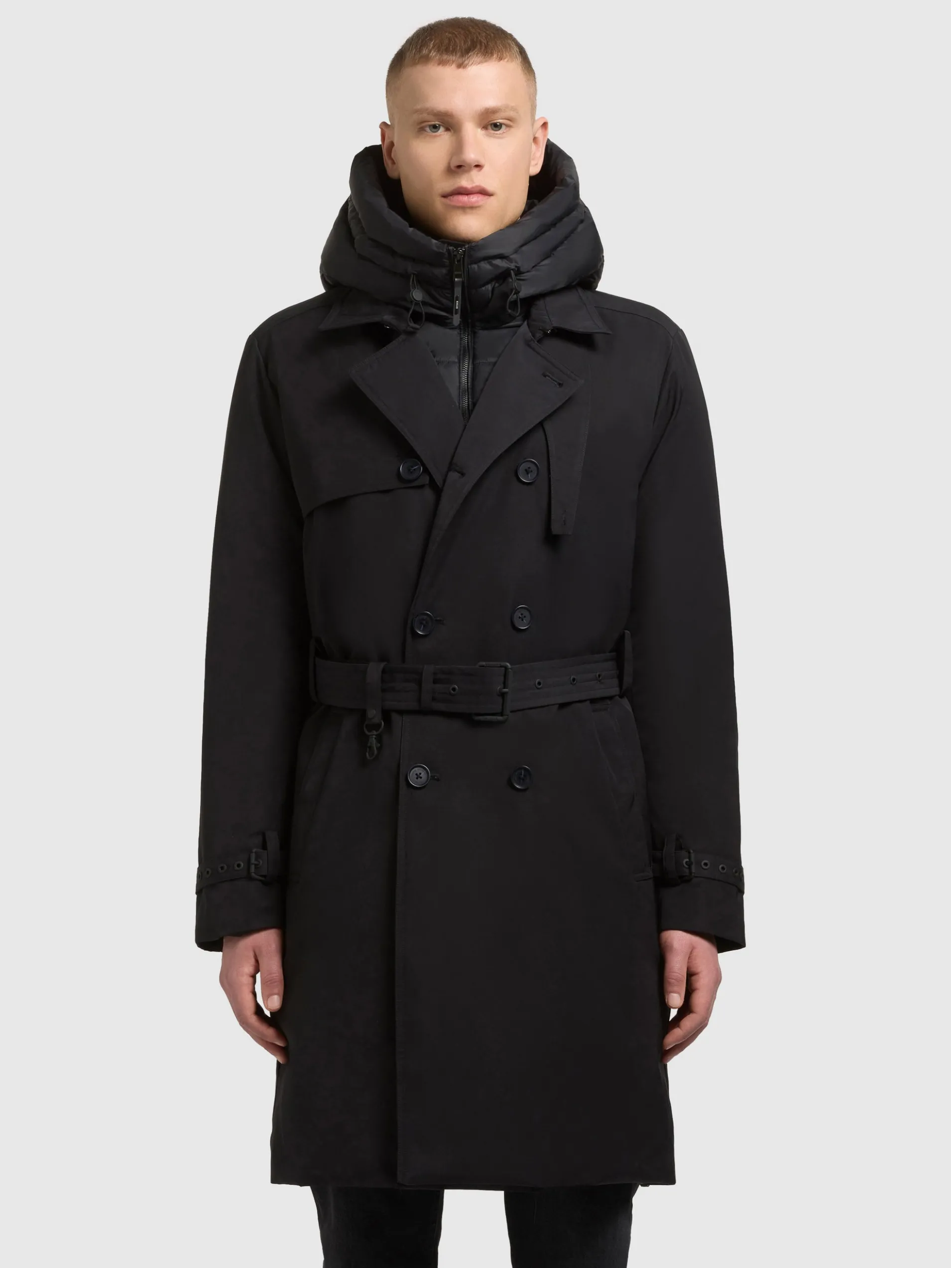 Mantel TARM BLACK