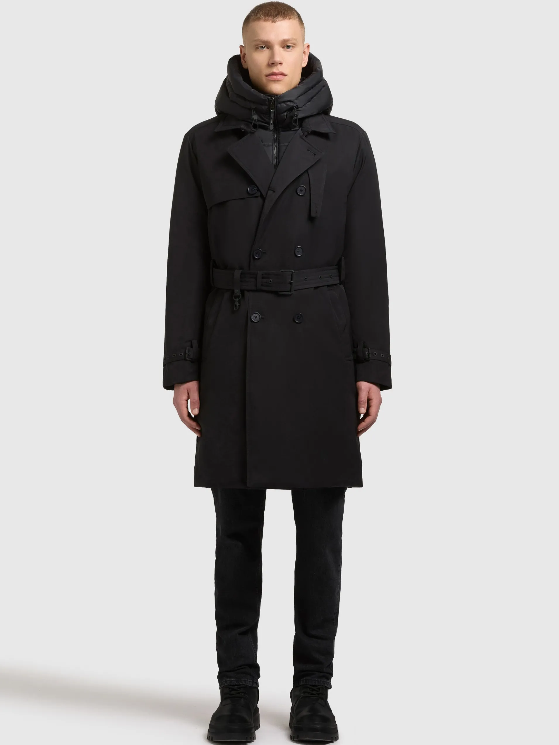 Mantel TARM BLACK