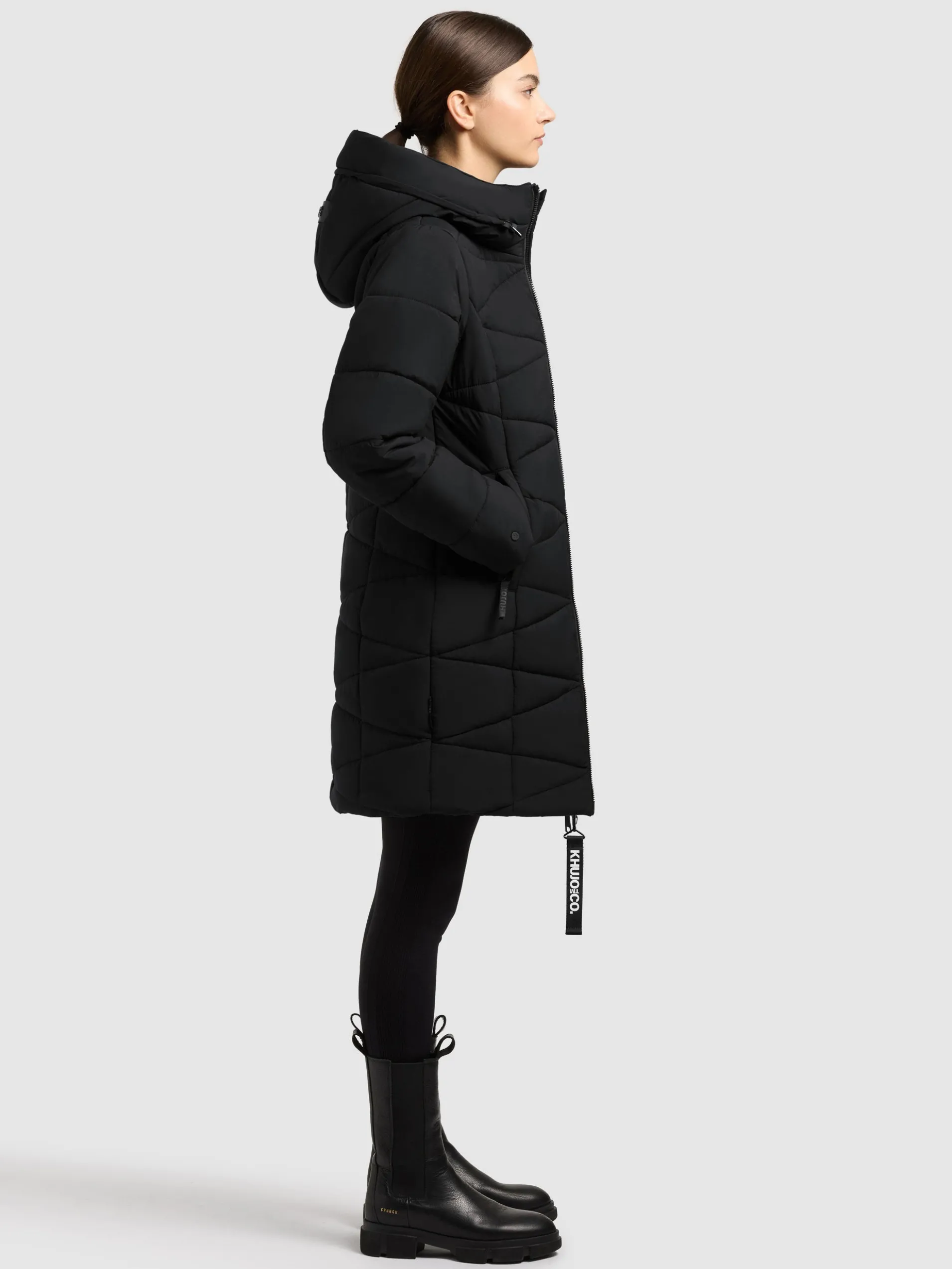 Mantel TIFF BLACK