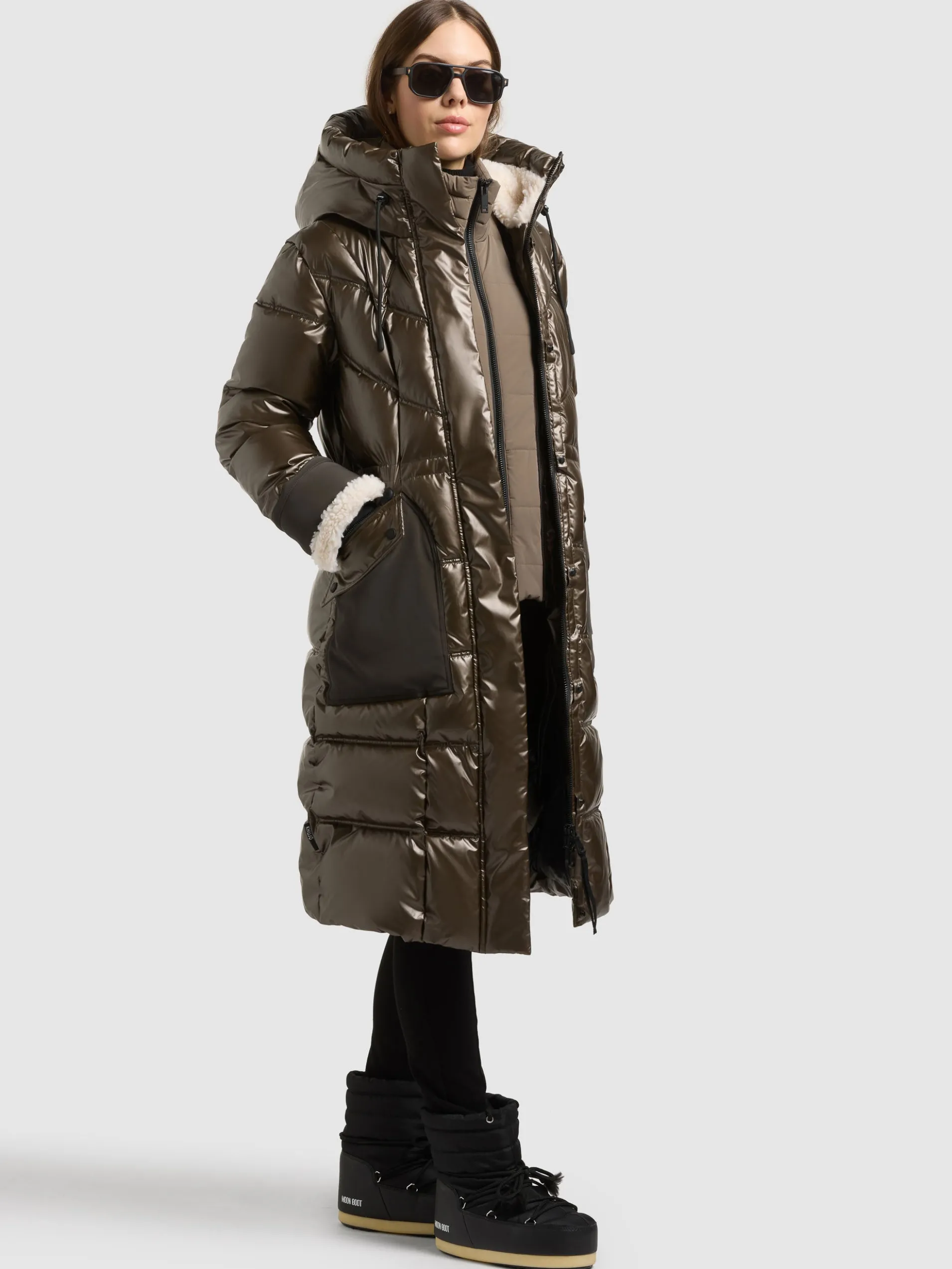 Mantel YITTI - 2IN1 (Einsatz herausnehmbar) CANE BROWN